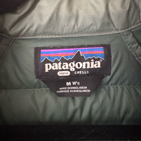 Patagonia Women’s Down Sweater - Picture 4 of 7
